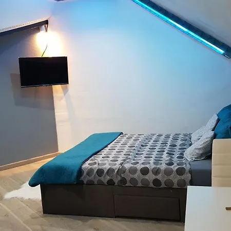 Le Petit Luxembourg Apartment Montignies-sur-Sambre