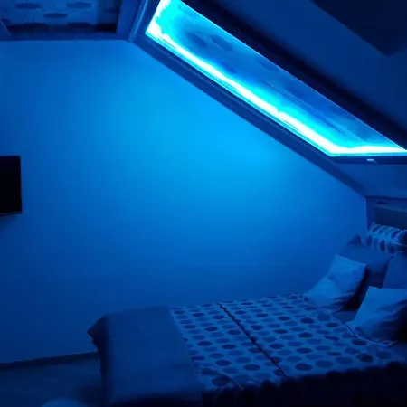 Apartment Le Petit Luxembourg Montignies-sur-Sambre