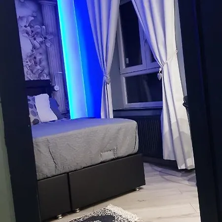 Apartment Le Petit Luxembourg Montignies-sur-Sambre