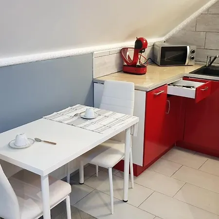 Le Petit Luxembourg * Montignies-sur-Sambre